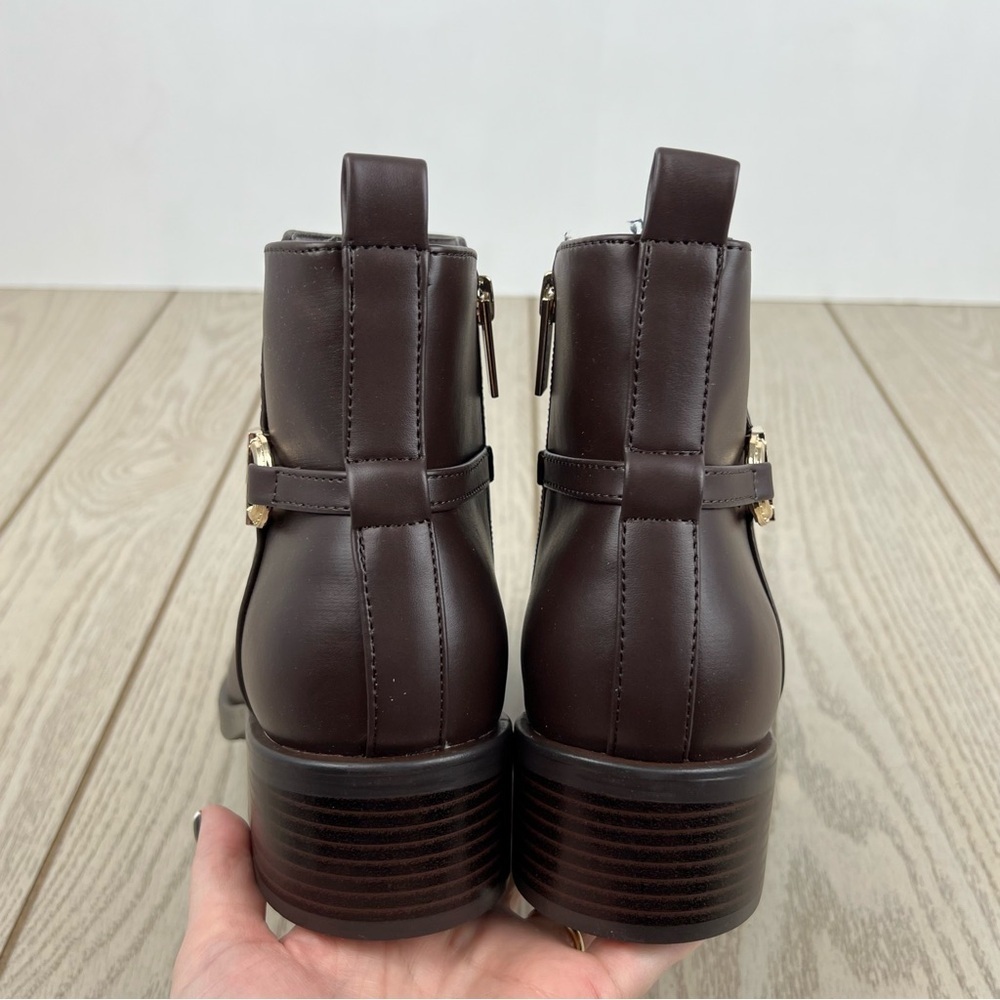 Tommy Hilfiger Women's Imiera Metal Logo Ankle Boots 7M Dark Brown $119 - Picture 6 of 8